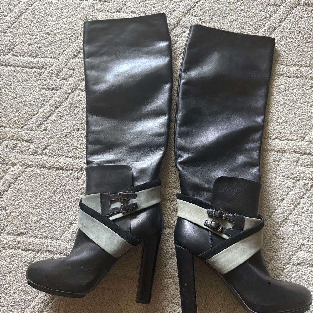 Authentic Balenciaga knee high boots size 7.5, made in Italy